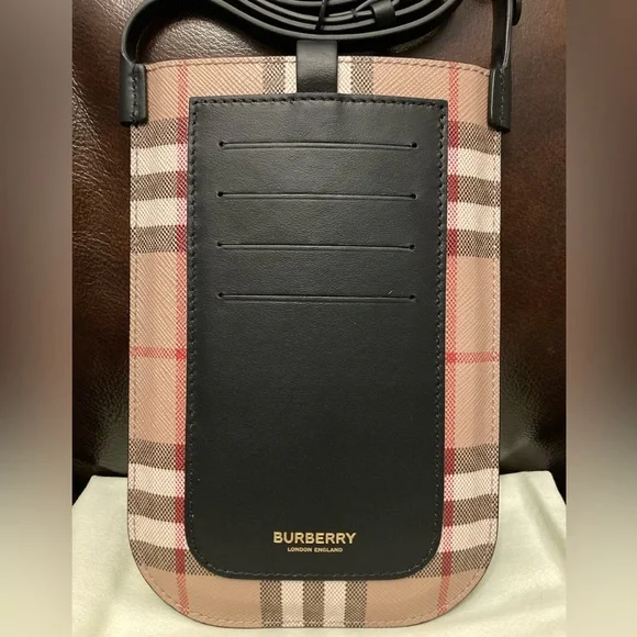BNWT BURBERRY Vintage Check Anne Phone Case with Strap - Picture 4 of 12